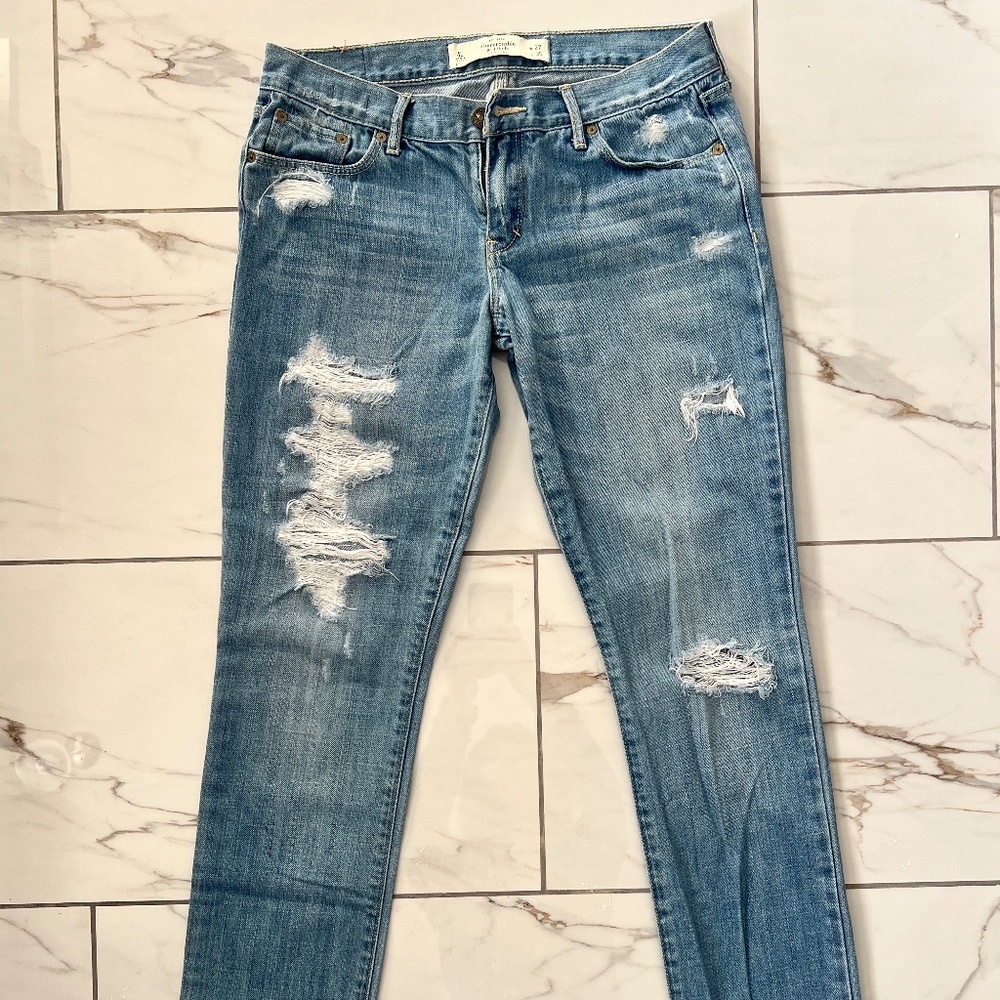 ABERCROMBIE & FITCH JEANS
